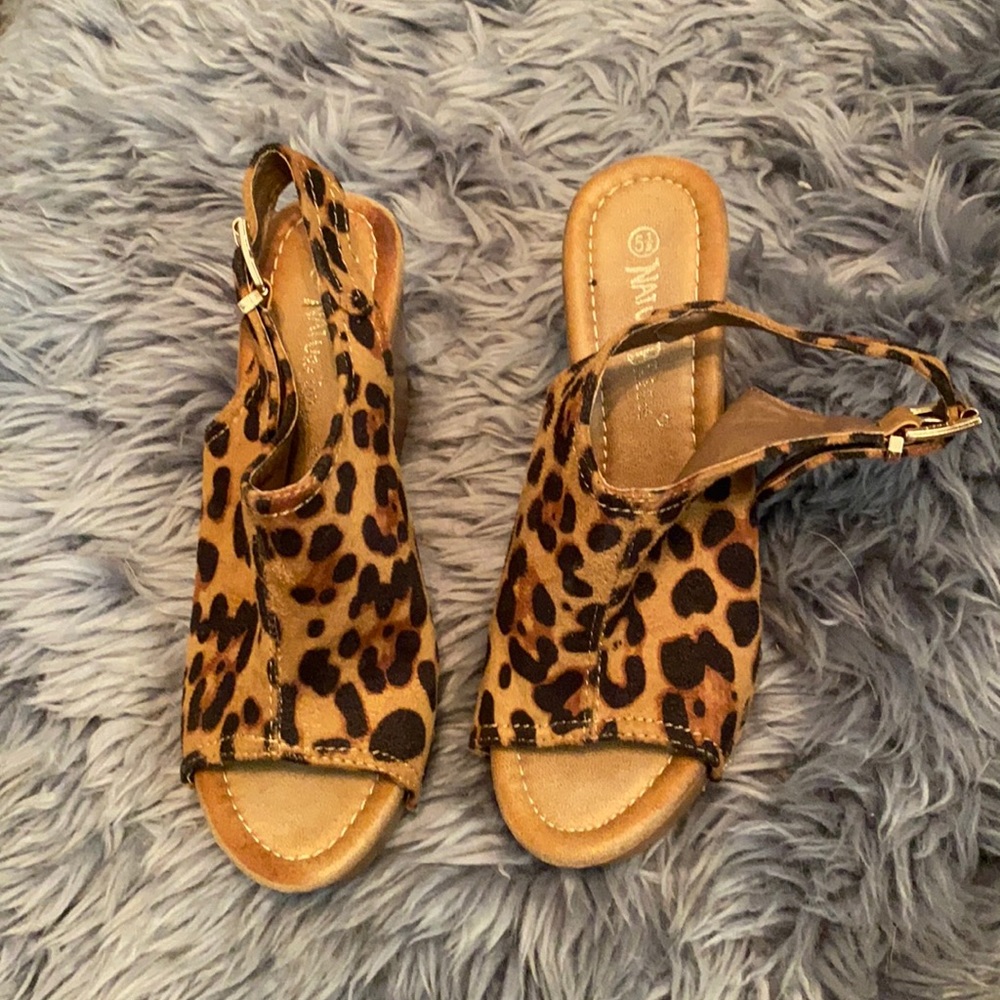 Leopard heels
